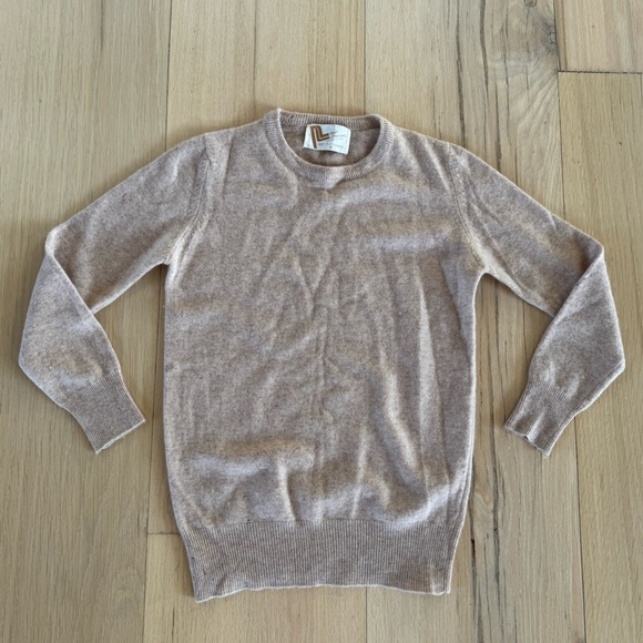 Neil Norman Beige 2 Ply Cashmere Sweater Size Small - Picture 1 of 6